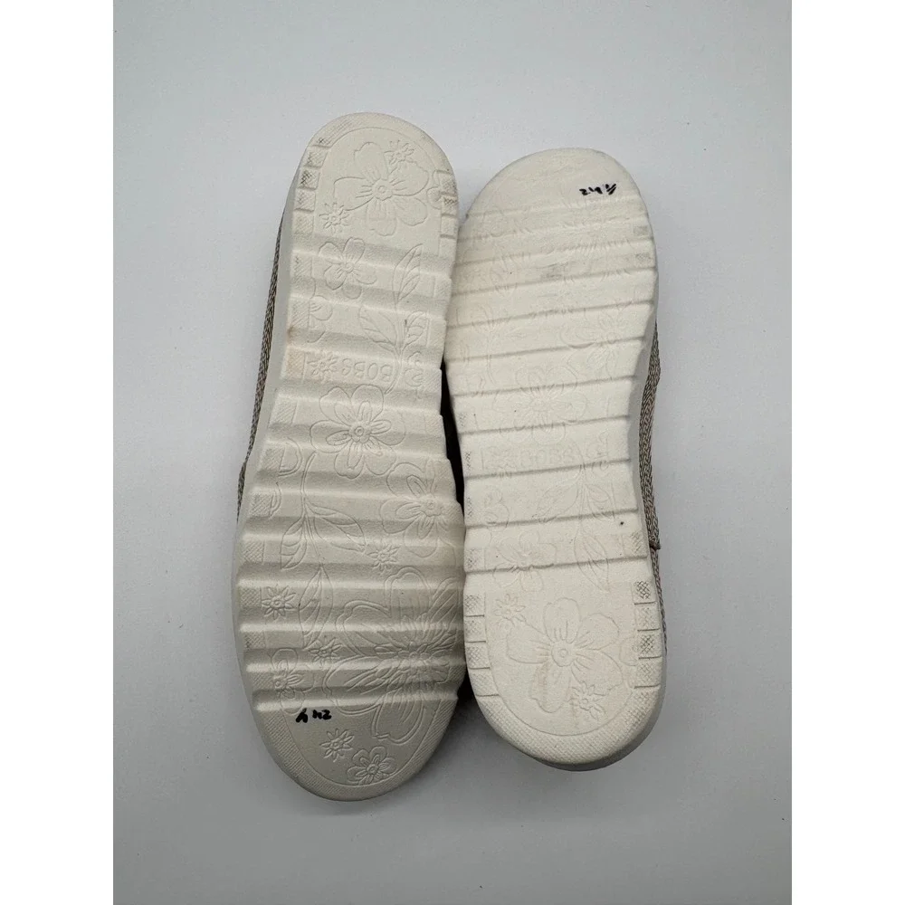 BOBS from Skechers Slip On Shoes Womens 7.5 Beige Excellent Memory Foam Flats